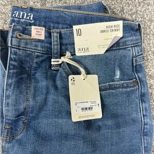 A.n.a new approach Jeans